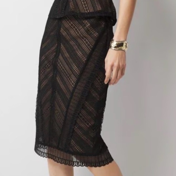WHITE HOUSE BLACK MARKET BLACK LACE PENCIL SKIRT NWT SIZE 4 - Picture 4 of 12